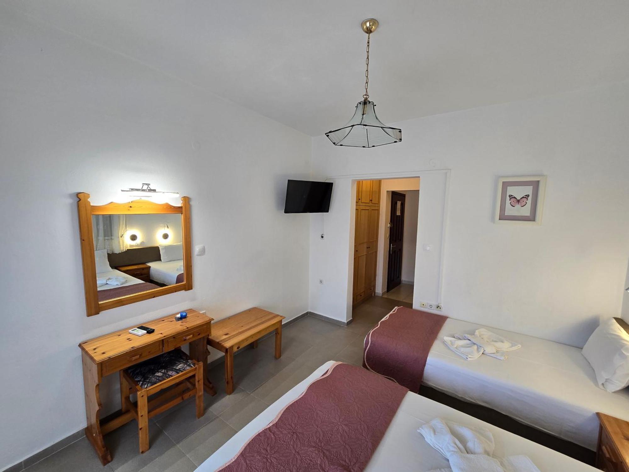 Itamos House Vourvourou Hotel Room photo