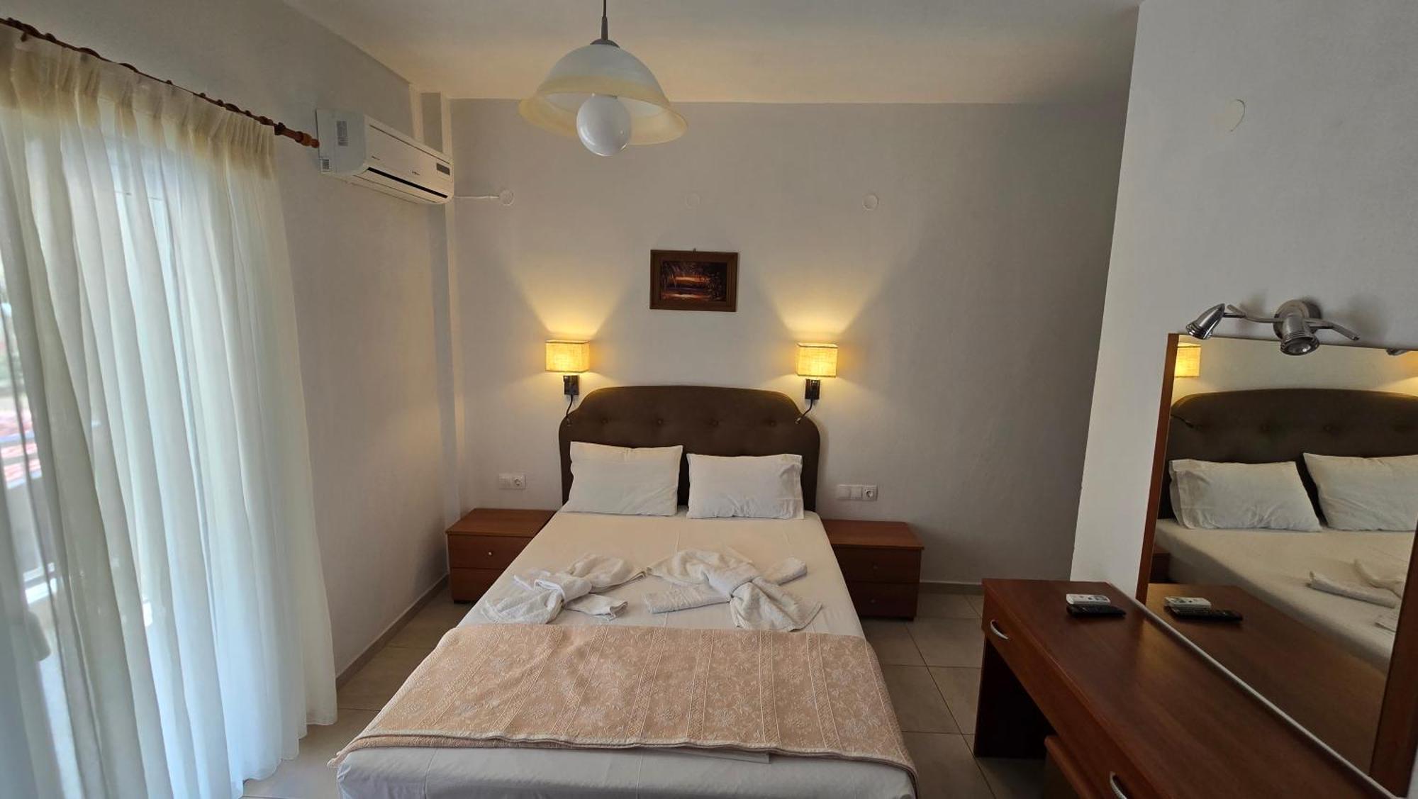 Itamos House Vourvourou Hotel Room photo