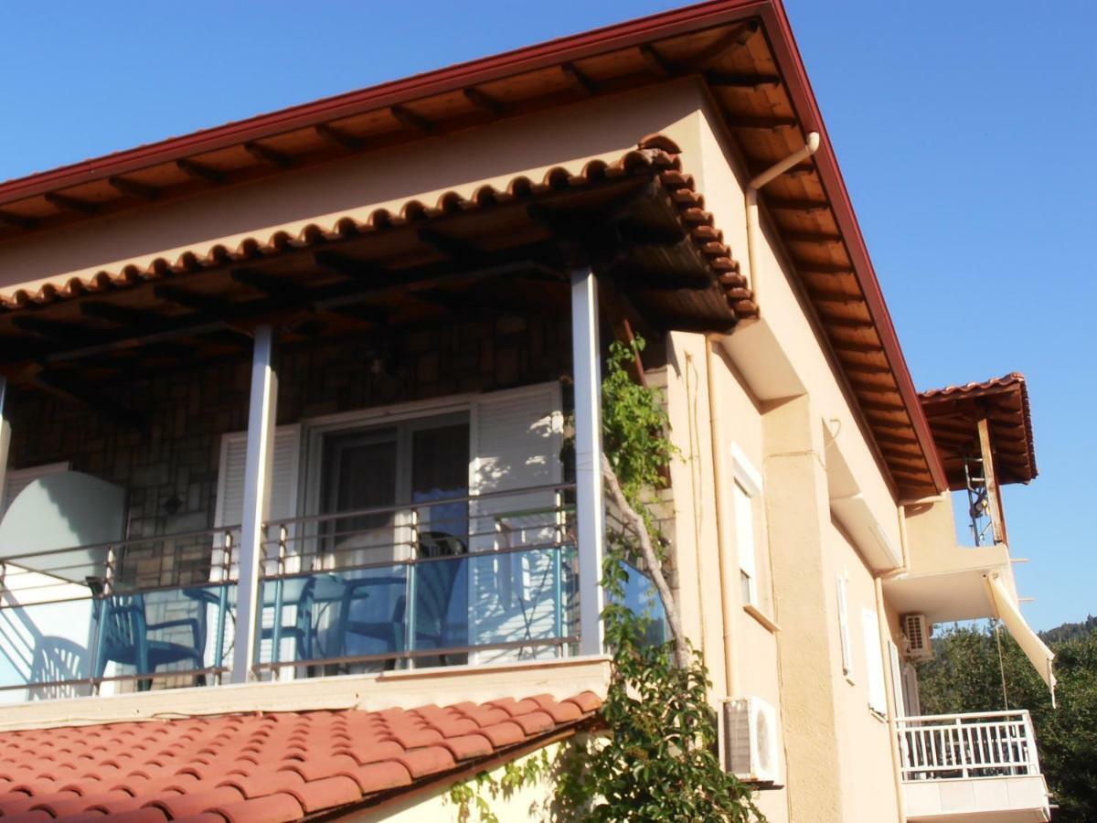Itamos House Vourvourou Hotel Exterior photo